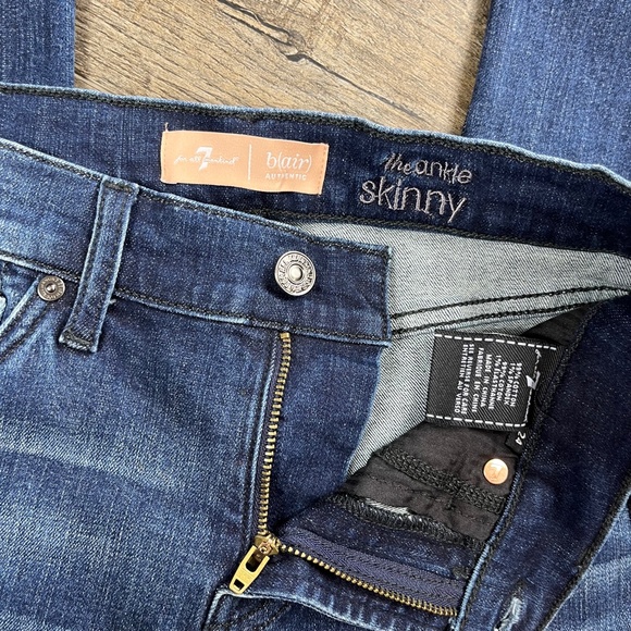 7 For All Mankind Ankle Skinny Jeans Pants Denim ((size 24)) - Picture 6 of 8